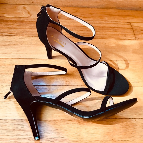Glaze Shoes - NEW Glaze black strappy heels Size 8.5